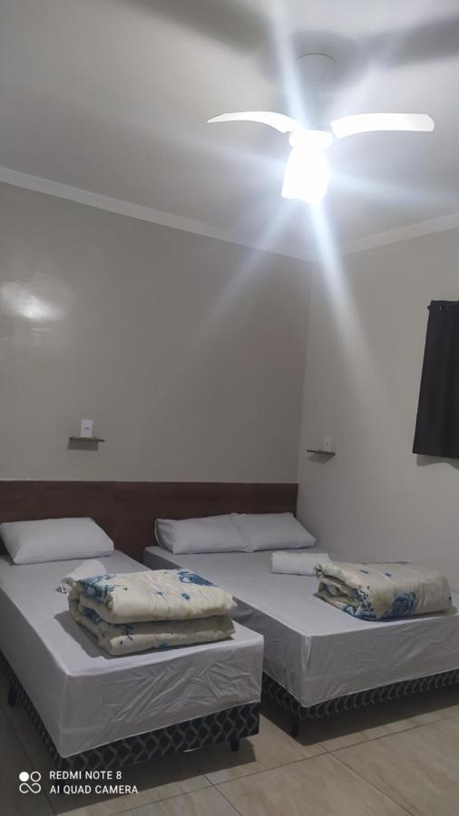 Pousada Quarto Com Ar, Wi Fi,Frigobar Perto Da Basilica Апаресида Экстерьер фото