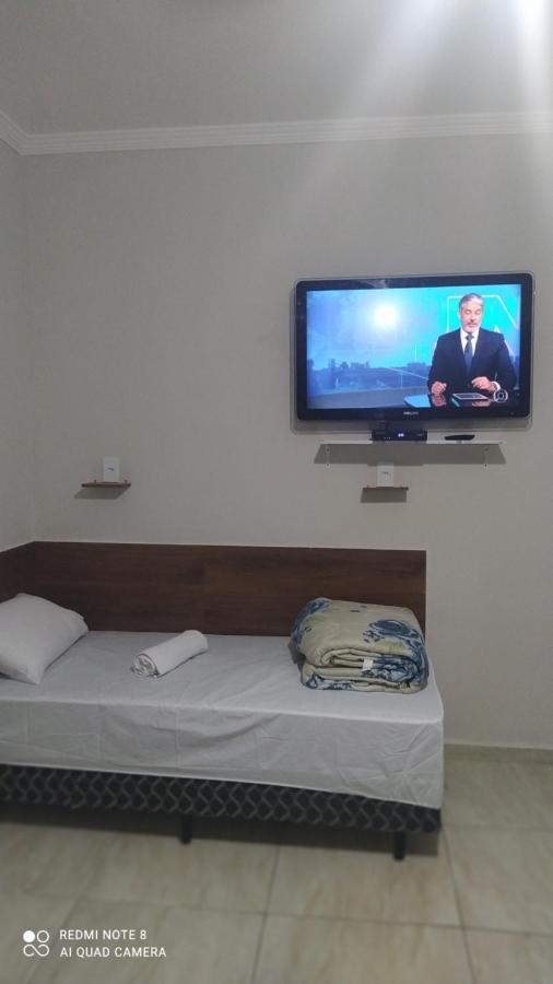 Pousada Quarto Com Ar, Wi Fi,Frigobar Perto Da Basilica Апаресида Экстерьер фото